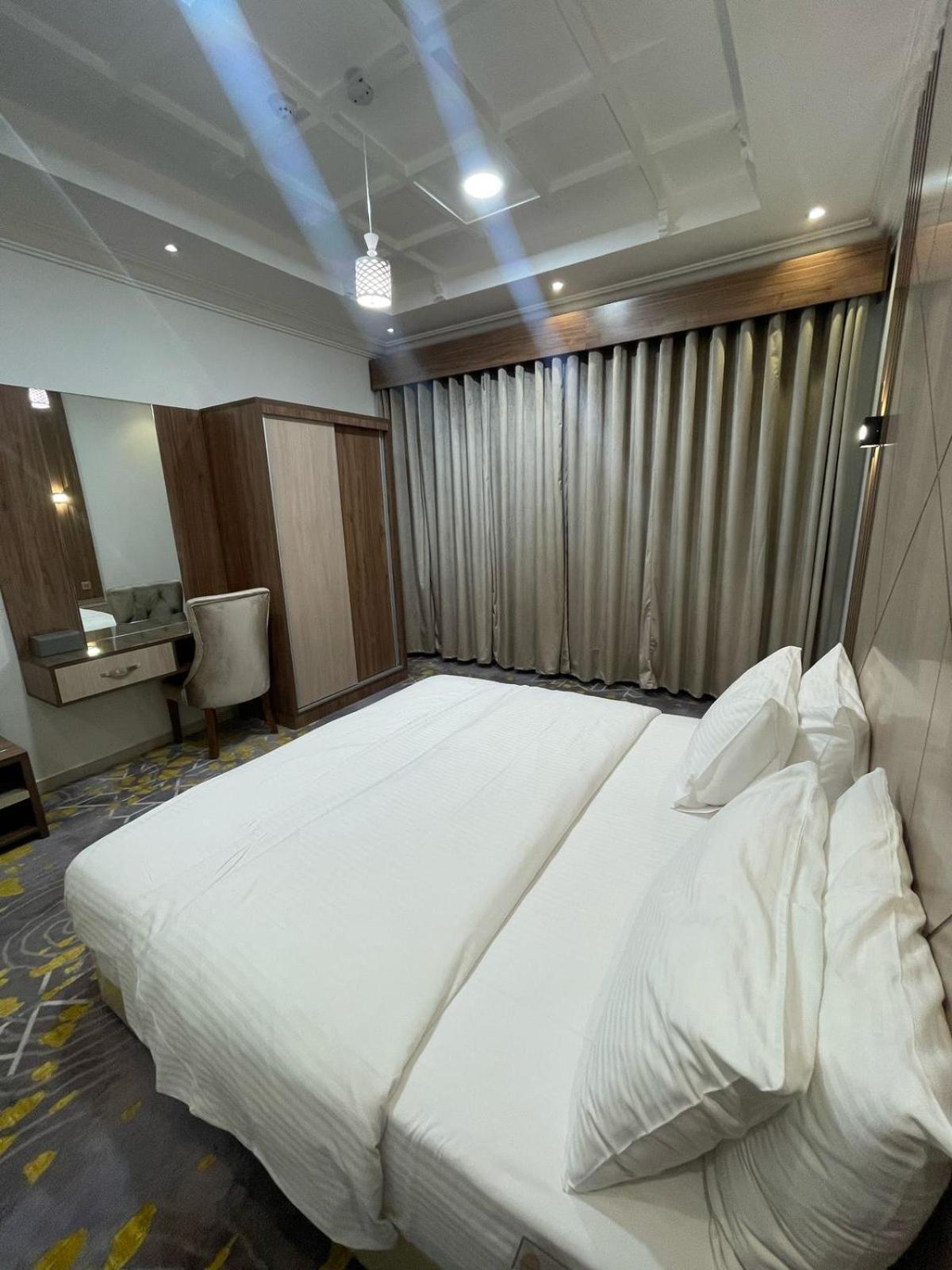Hotel أبها ريجنسي Esterno foto